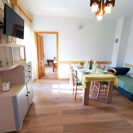 Mira By El-pi Tours Garica