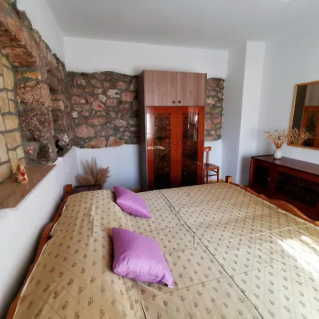 Prázdninový dům Mira By El-pi Tours