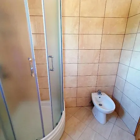 Mira By El-pi Tours *